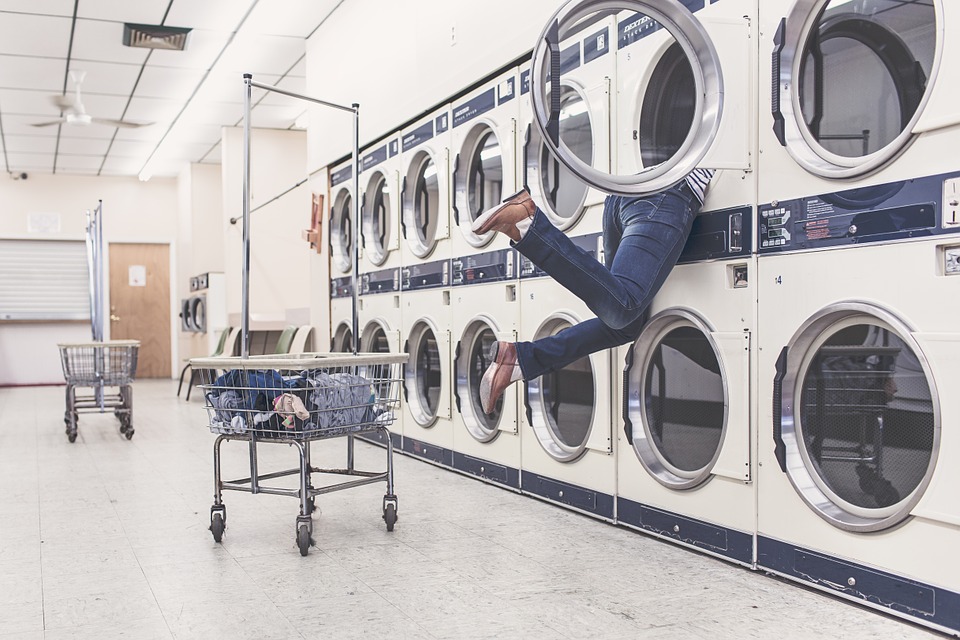Laundry machine (pixabay Public Domain)